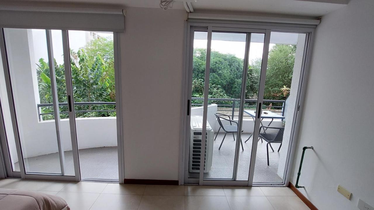 Departamento En Salta Capital A 1 Apartment Exterior foto